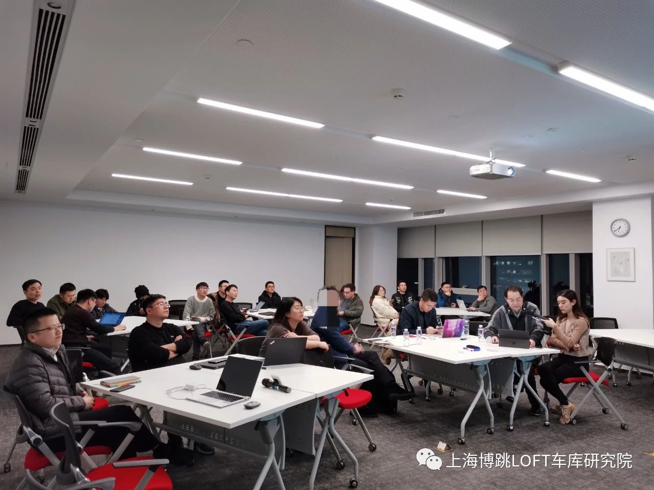 东丽杭州LOFT车库专题会